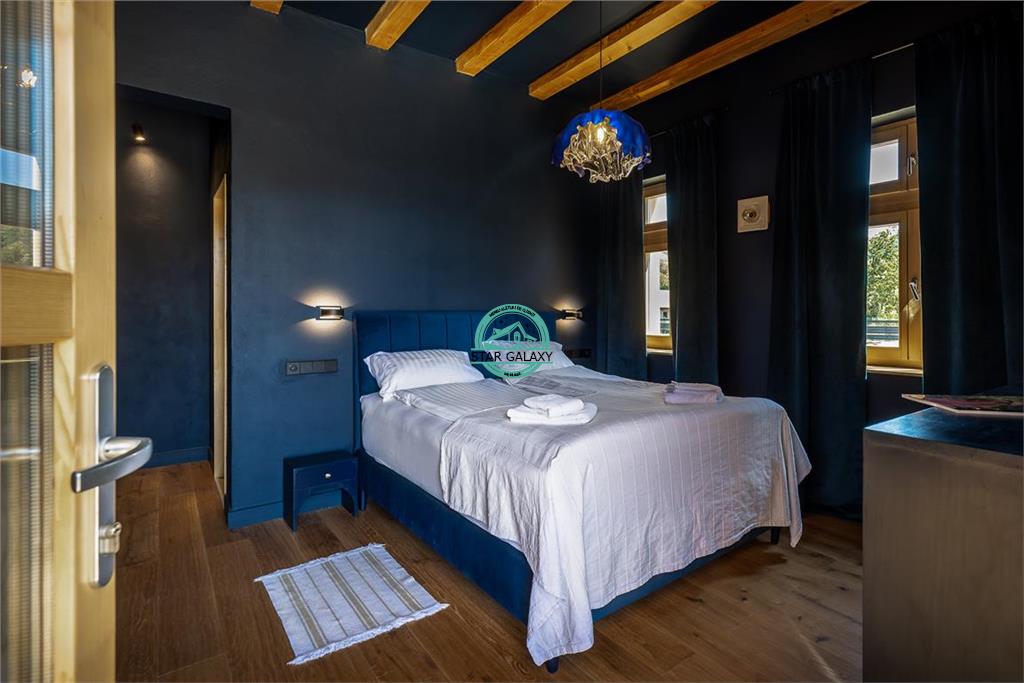 Galaxy Imobiliare vinde Casa cu 4 camere hoteliere moderne in Cund