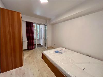 Apartament 3 camere de inchiriat Dambu, complet mobilat, Bloc Nou