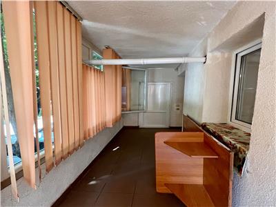 Apartament 3 camere de inchiriat Dambu, complet mobilat, Bloc Nou
