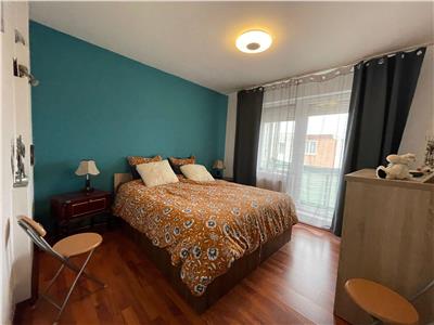 Vand apartament cu 3 camere in Sangeorgiu de Mures