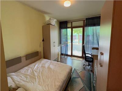 Inchiriez apartament cu o camera la 3 minute de UMF