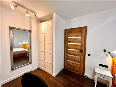 Inchiriez apartament cu 2 camere modern mobilat in 7 Noiembrie