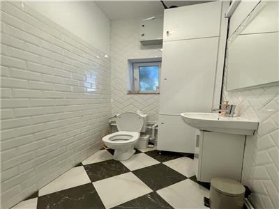 Spatiu comercial de inchiriat cu bucatarie dotata complet Ultracentral