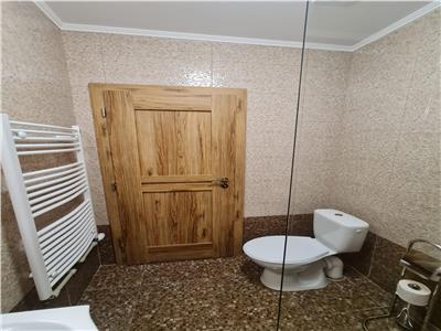 Vand restaurant cu clientela formata si 17 camere de cazare