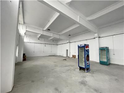 Inchiriere hala cu spatii de birouri, 240 mp, in complex Universal