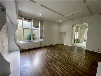 Spatiu comercial de inchiriat, suprafata 122 mp utili, in 7 Noiembrie