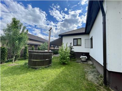 Casa de 310 mp utili si 700 mp teren de vanzare, in Sancraiu de Mures