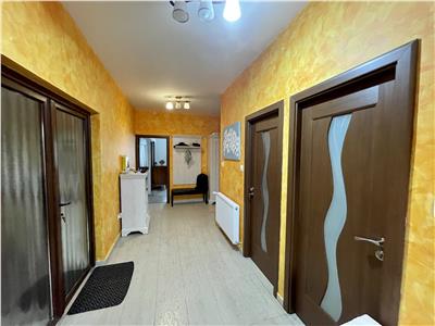 Casa de 310 mp utili si 700 mp teren de vanzare, in Sancraiu de Mures