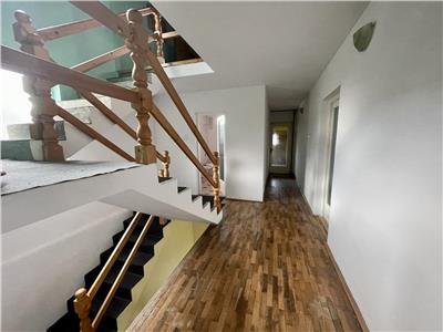 Casa de vanzare cu sup 308 mp, 254 mp teren, in 7 Noiembrie str. Pacii