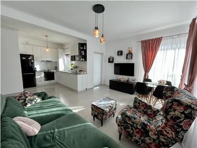 Apartament cu 3 camere, in Unirii zona Penny