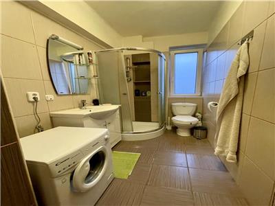 Apartament cu 2 camere de vanzare, decomandat, str. Liviu Rebreanu