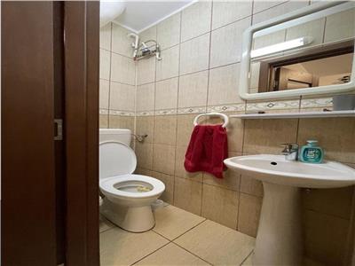 Apartment with 4 rooms for rent, on November 7