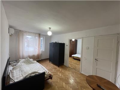 Apartment with 2 rooms for sale, floor 4 of 4, Ultracentral