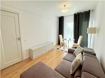 Inchiriez apartament cu 2 camere, bloc Nou, in 7 Noiembrie