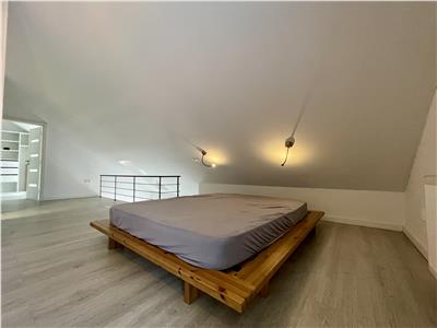 Apartament tip penthouse de vanzare, sup 90 mp, in Cornisa
