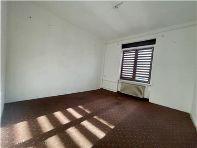 Birou cu suprafata de 36 mp utili etaj 3 din 3, Ultracentral
