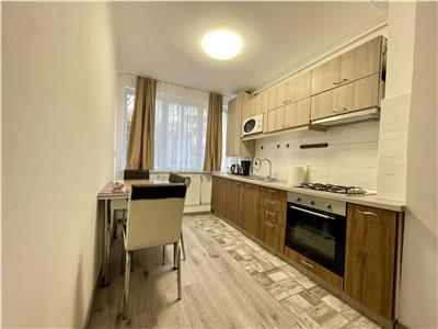 Apartament cu 2 camere de inchiriat, mobilat si utilat, in Cornisa