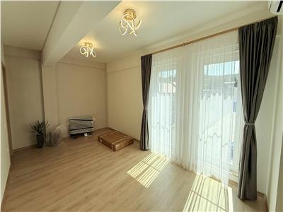 Inchiriez apartament cu 3 camere in 7 Noiembrie, Bloc Nou, Parcare Inclusa