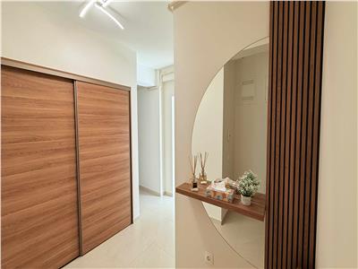 Inchiriez apartament cu 3 camere in 7 Noiembrie, Bloc Nou, Parcare Inclusa