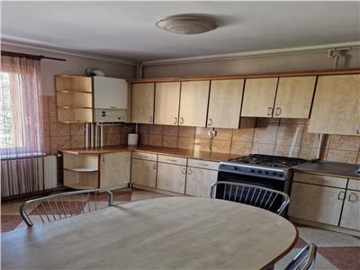 Apartament cu 3 camere de vanzare, etaj 1 din 4, in Tudor, bld. Pandurilor
