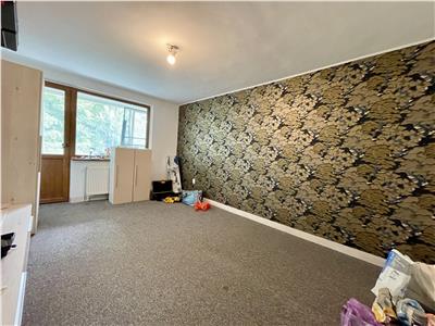 Exclusivitate  vanzare 2 camere  Cornisa  350 m de UMF