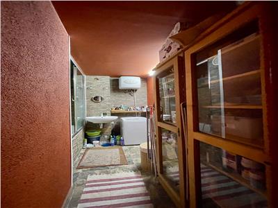 EXCLUSIVITATE  Vanzare 2 camere  Cornisa la 650 m de UMF