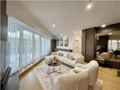 Penthouse modern de 87 mp + 119 mp terasa de vanzare, complex Concept 9