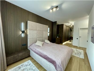 Penthouse modern de 87 mp + 119 mp terasa de vanzare, complex Concept 9