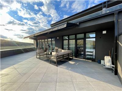 Penthouse modern de 87 mp + 119 mp terasa de vanzare, complex Concept 9