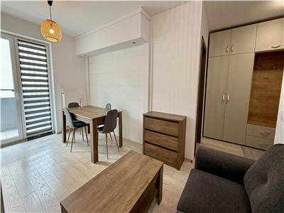 Vand apartament cu 1 camera, complet mobilat in Complexul Maurer, etaj 2