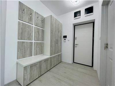 Vanzare apartament cu 2 camere, mobilat si utilat, bloc nou, 70 mp utili, in Centru