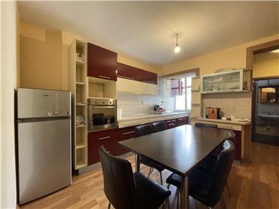 Apartament cu 3 camere de inchiriat, in Cornisa la 450 m de UMF