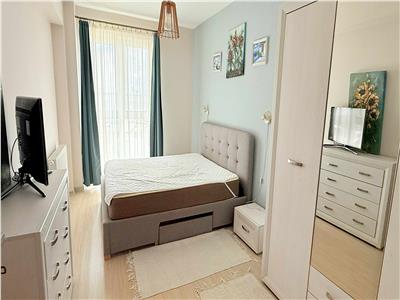 Vand apartament cu 2 camere, mobilat complet in Complexul Maurer