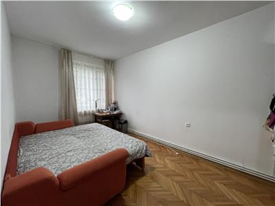 Apartament cu 2 camere de inchiriat, mobilat si utilat, in 7 Noiembrie