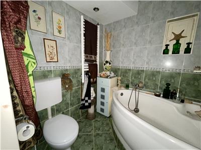 Apartament cu 2 camere de vanzare, in Centru str. Bolyai