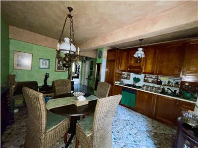 Apartament cu 2 camere de vanzare, in Centru str. Bolyai