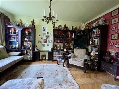 Apartament cu 2 camere de vanzare, in Centru str. Bolyai