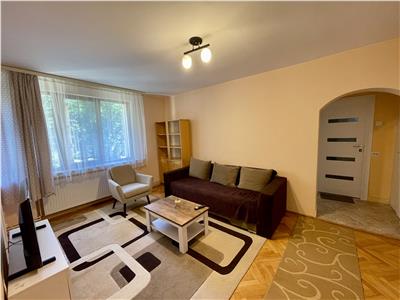 Apartament cu 2 camere de inchiriat, in 7 Noiembrie la 800 m de UMF