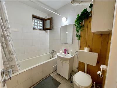 Apartament cu 2 camere de inchiriat, in 7 Noiembrie la 800 m de UMF