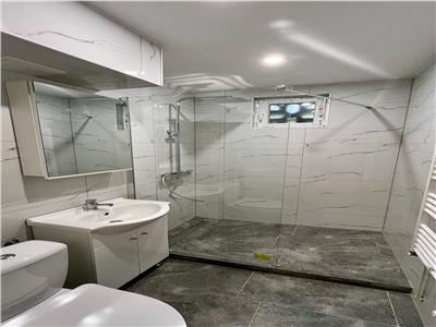 Apartament cu 3 camere de inchiriat, modern, in 7 Noiembrie la 650 m de UMF