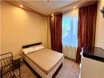 Inchiriez apartament cu 4 camere complet mobilat la Fortuna