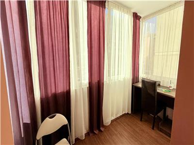 Inchiriez apartament cu 4 camere complet mobilat la Fortuna