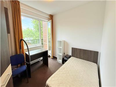 Vand apartament cu 5 camere, 2 bai ideal pt Investitie dar si Locuit