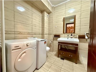 Apartament cu 3 camere si 2 bai, modern, in 7 Noiembrie