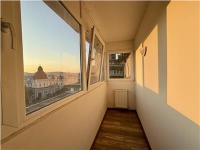 Apartament cu 1 camera de inchiriat, modern, in Piata Victoriei