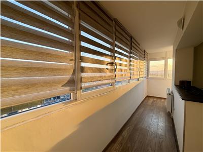 Apartament cu 1 camera de inchiriat, modern, in Piata Victoriei