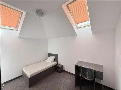 Inchiriez apartament cu 4 dormitoare, 2 bai in 7 Noiembrie la 12 min de UMF