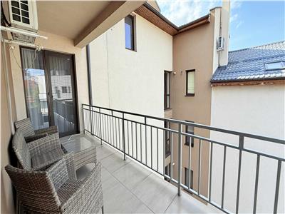 Inchiriez apartament cu 2 camere, mobilat modern, 115mp la 2 minute de Primarie