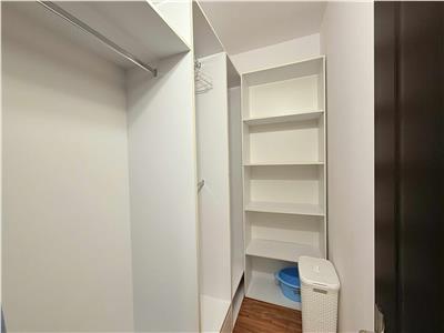 Inchiriez apartament cu 2 camere, mobilat modern, 115mp la 2 minute de Primarie
