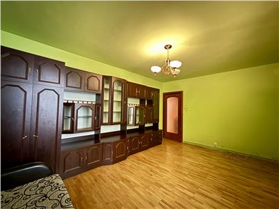 Apartament cu 2 camere de inchiriat, decomandat, in Tudor